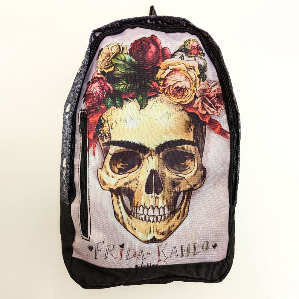 Frida Kahlo inspired backpack // 💀💀💀 Skulls print on sides